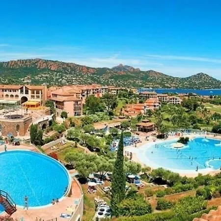 Apartment Saint-raphael, 1 Piece, 4 Personnes - Fr-1-504-515 *